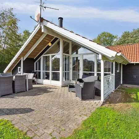 Hébergement de vacances Frosina - 300m From The Sea By Interhome