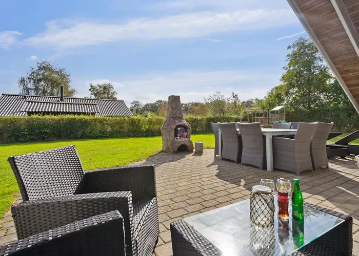 Frosina - 300m From The Sea By Interhome Holiday home Sarup