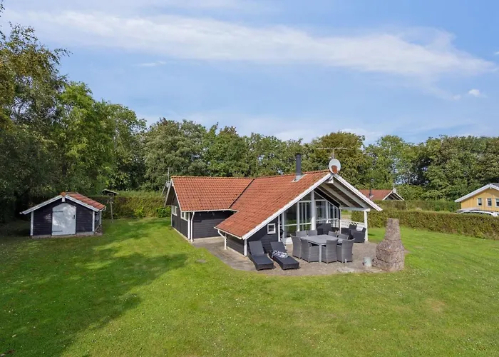 Holiday home Frosina - 300m From The Sea By Interhome *