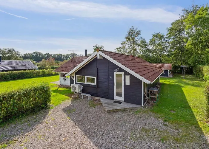 Frosina - 300m From The Sea By Interhome Holiday home