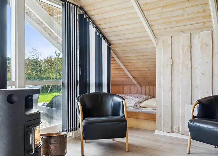 Holiday home Frosina - 300m From The Sea By Interhome *